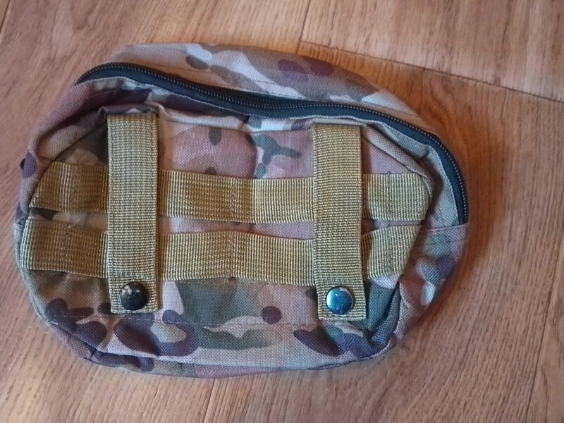 Сумка на пояс или напашник на молли