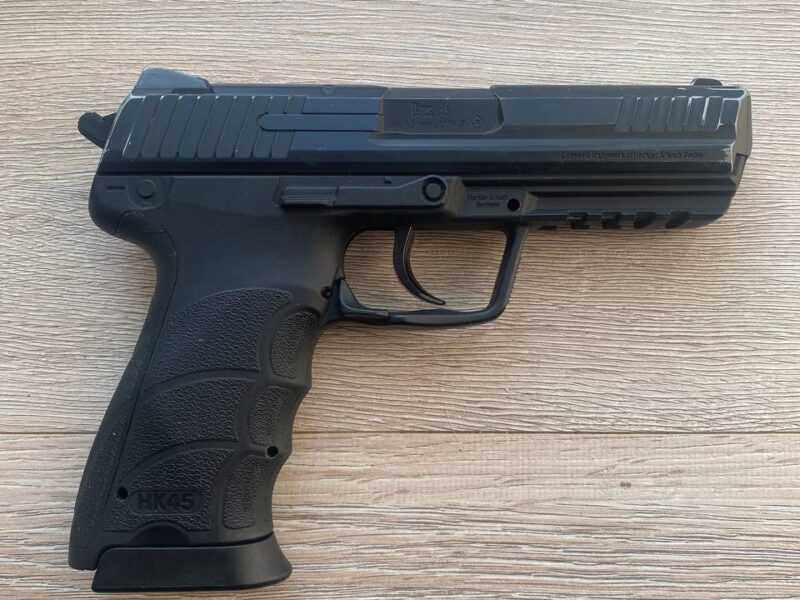 Пневматичний пістолет Umarex HK45