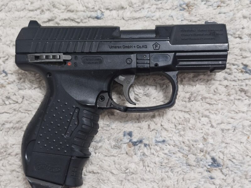 Пневматичний пістолет CP99 Compact Walther