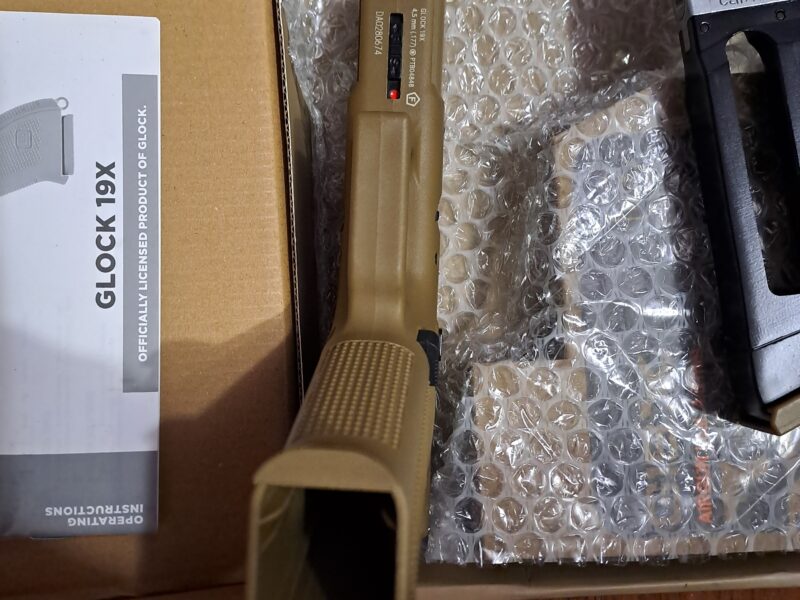 Пневматичний пістолет Umarex Glock 19X Blowback кал. 4,5 мм (з затворною затримкою) (5.8367)