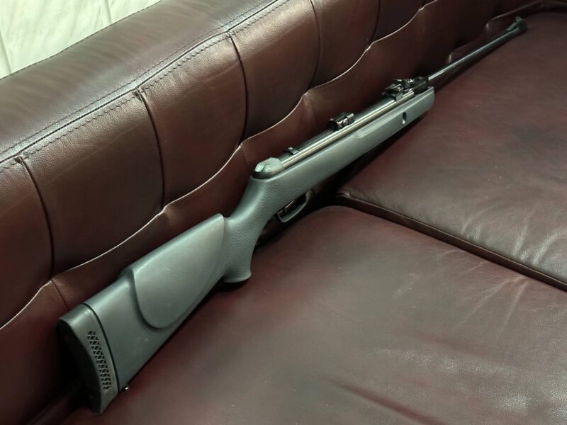 Пневматична гвинтівка Gamo shadowmatic 4.5