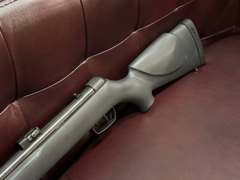 Пневматична гвинтівка Gamo shadowmatic 4.5