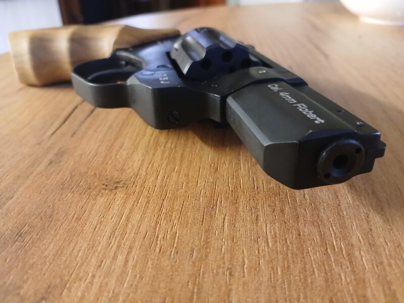Продаю револьвер Flober profi 2.5"