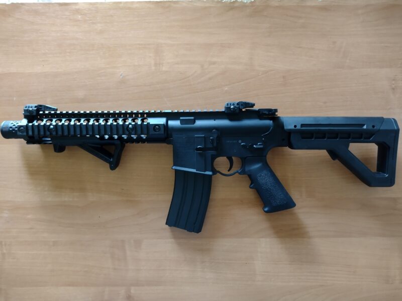 Гвинтівка пневматична Crosman DPMS SBR Full Auto