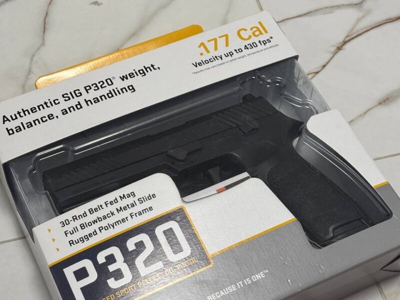 Пневматичний пістолет Sig Sauer p320 blowback