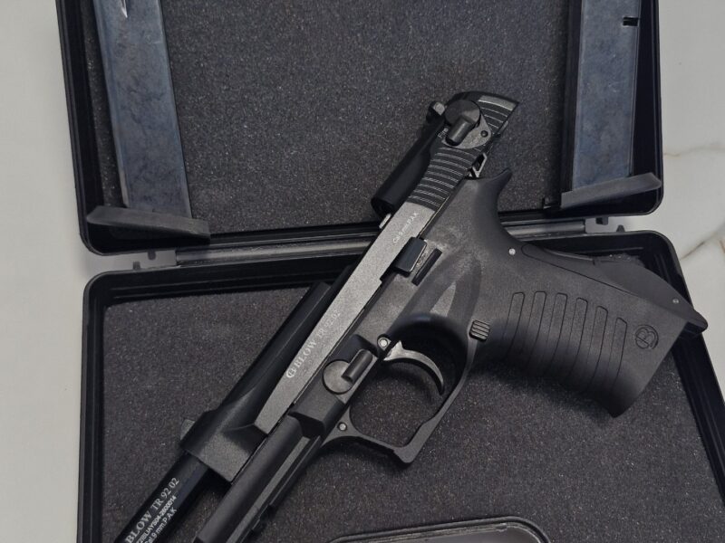 Холостий стартовий пістолет Blow TR 92 02 AUTO