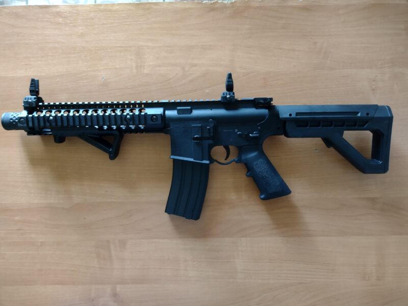 Гвинтівка пневматична Crosman DPMS SBR Full Auto