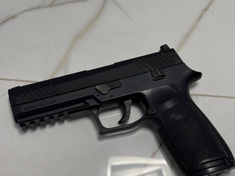 Пневматичний пістолет Sig Sauer p320 blowback