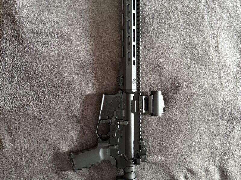 AP-15 colt m5