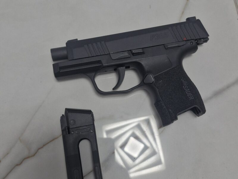 Пневматичний пістолет Sig Sauer p365