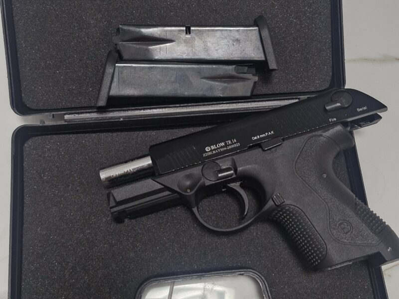 Холостий стартовий пістолет Blow TR 14 auto