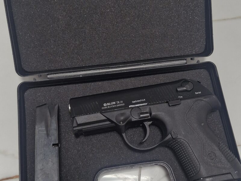 Холостий стартовий пістолет Blow TR 14 auto