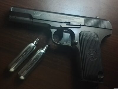 Пневматичний пістолет Crosman C-TT